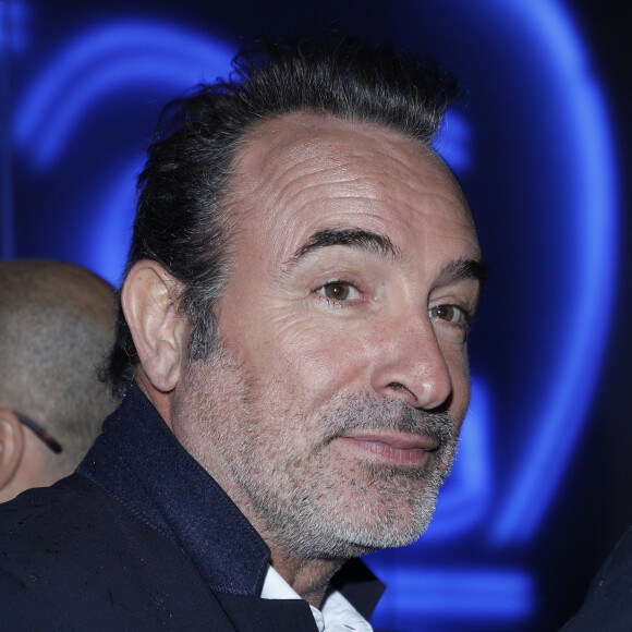Jean Dujardin a été marié trois fois 
Exclusif - Jean Dujardin - Arrivées à l'avant-première du film "Sur les chemins noirs" au cinema UGC Normandie à Paris le 13 mars 2023. © Denis Guignebourg/ Bestimage 