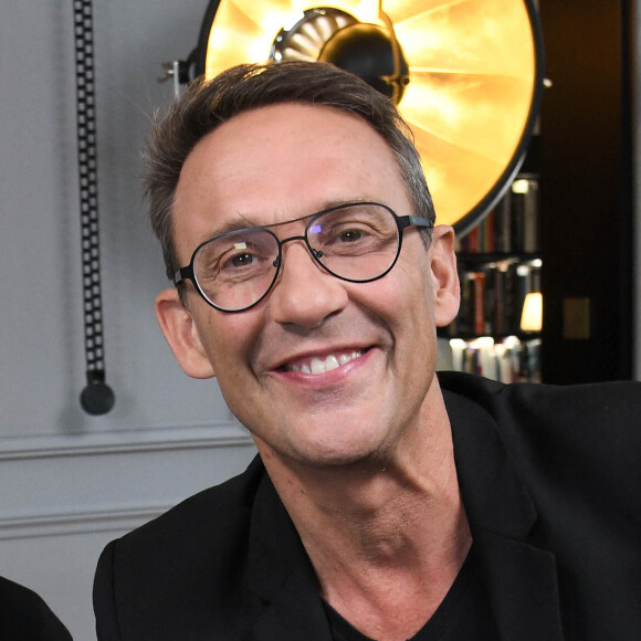 Semi-Exclusif - Julien Courbet - Personnalités à la soirée "Football Palace" à l'Hôtel Barrière Le Fouquet's Paris pour BarrièreBet. Le 23 juin 2021 © Coadic Guirec / Bestimage