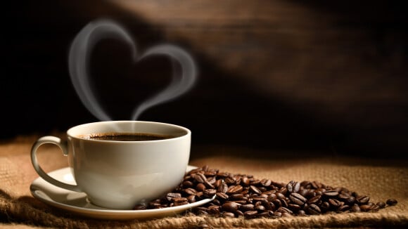 Bon plan : votre machine à café à grains Delonghi est en promo chez Cdiscount !