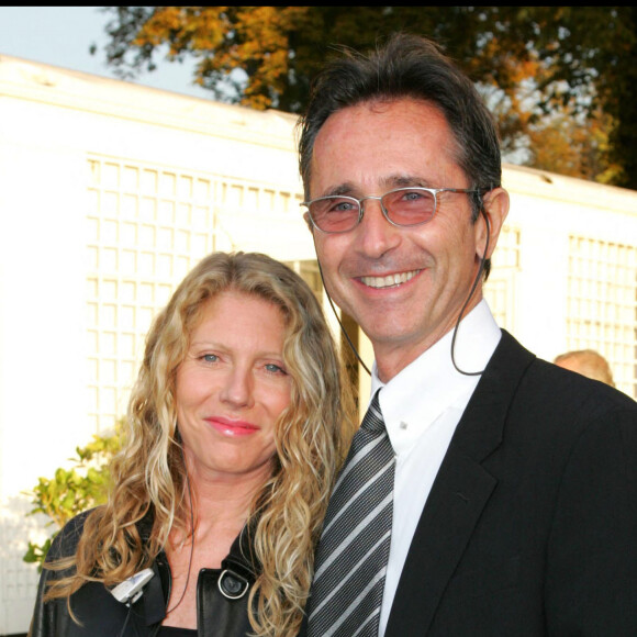 Archives : Thierry Lhermitte et sa femme Hélène lors d'une soirée de gala "Paris Polo for Laureus" au polo club de Paris