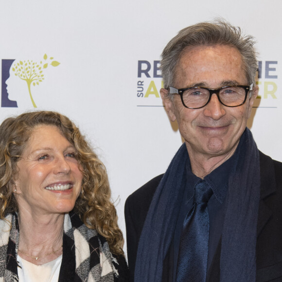 Thierry Lhermitte et sa femme Hélène - People au concert du 13ème Gala 2018 de l'Association pour la Recherche sur Alzheimer à la salle Pleyel à Paris le 12 février 2018.  © Coadic Guirec-Pierre Perusseau/Bestimage
