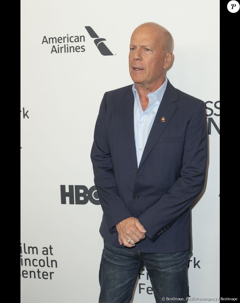 Bruce Willis est atteint d'aphasie, une forme de démence révélée il y a près d'un an par ses proches
Bruce Willis - Les célébrités lors de la première du film 'Brooklyn Affairs' à l'occasion de la 57ème édition du Festival du Film de New York.