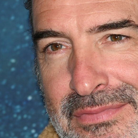 Jean Dujardin à la première du film "Les gardiennes de la planète" au cinéma Pathé Wepler à Paris, France, le 12 février 2023. © Coadic Guirezc/Bestimage