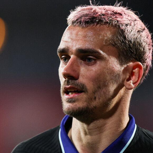 "Joyeux anniversaire gordi. Même si une fois de plus tu n'es pas à la maison pour fêter ça, nous t'attendons et buvons à ta santé", écrit-elle
Antoine Griezmann de l'Atletico de Madrid lors du match de la Liga Santander opposant le FC de Gérone à l'Atletico de Madrid à l'Estadio Municipal Montilivi de Gérone, Espagne, 13 mars 2023. L'Atletico a agagné 1-0.. © David Ramirez/DAX/Zuma Press/Bestimage