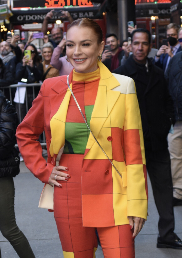 Lindsay Lohan à la sortie du show "Good Morning America" à New York City, New York, Etats-Unis, le 8 novembre 2022. 