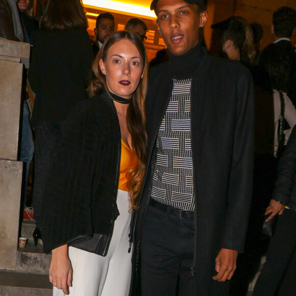 Le chanteur Stromae et sa femme Coralie Barbier - Défilé de mode "Kenzo" collection prêt-à-porter Printemps-Eté 2017 lors de la Fashion Week de Paris à la Cité de l'architecture et du patrimoine au Trocadéro à Paris, France, le 4 octobre 2016. © Agence/Bestimage 