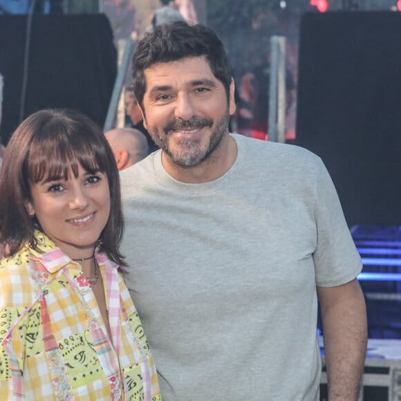 Exclusif - La chanteuse Alizée et Patrick Fiori - Jour 1 - Backstage - Enregistrement de l'émission "Embarquement immédiat" au théâtre de verdure du Casone à Ajaccio, diffusée le 4 novembre sur France 3. Le 10 octobre 2022. Pour "Embarquement immédiat", P.Fiori réunit à Ajaccio, ses amis chanteurs et musiciens, insulaires et du continent, pour célébrer en musique et en public, un répertoire corse haut en couleur et généreux. En tout, ce sera plus d'une quinzaine d'artistes et formations musicales qui interpréteront en solo, duo, trio ou collégiale, une vingtaine de chansons du patrimoine corse : Terra Corsa, Corsica, Catena, Diu Vi Salvi Regina, Chi fa, Viaghji Ti vecu o la mio bandera... © Olivier Sanchez / Bestimage 