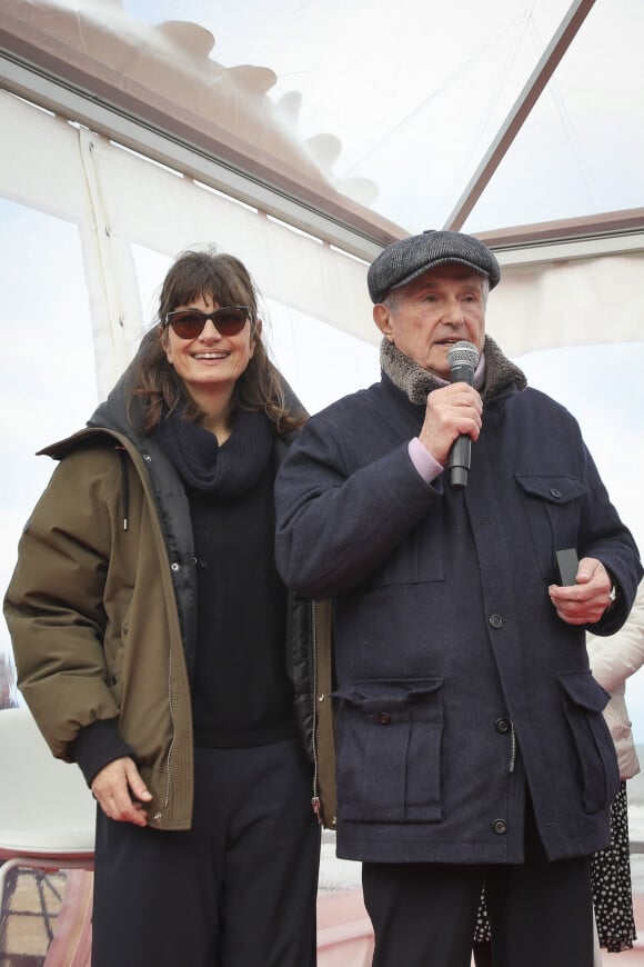 Photo : Exclusif - Valérie Perrin et son compagnon Claude Lelouch -  Inauguration de la Promenade Claude Lelouch qui porte désormais son nom  en présence d'un public nombreux et de la famille