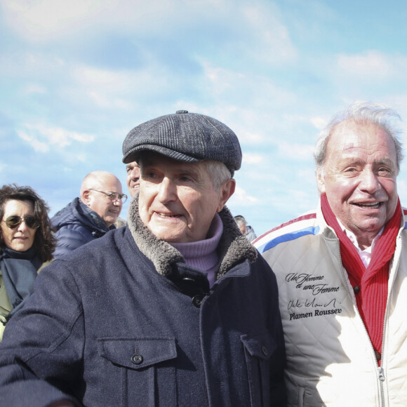 Exclusif - Claude Lelouch, Plamen Roussev - Inauguration de la "Promenade Claude Lelouch" qui porte désormais son nom en présence d'un public nombreux et de la famille du réalisateur à Villers-sur-Mer le 26 mars 2023. © Jack Tribeca / Bestimage