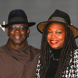 Kareen Guiock évoque sa relation avec ses beaux-fils, Marcus et Khephren
 
Lilian Thuram et sa femme Kareen Guiock à la première du film "Babylon" au cinéma Le Grand Rex à Paris, France. © Coadic Guirec/Bestimage