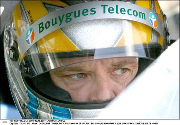 David Hallyday gagne une course de championnat de France.