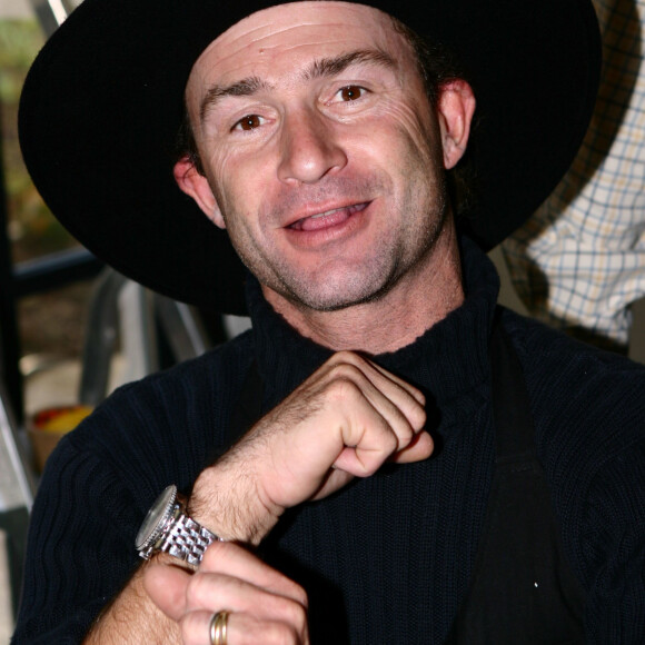 Vincent Lagaf' - People lors du festival du cirque de Grenoble le 29 novembre 2003. © Frédéric Piau/Bestimage