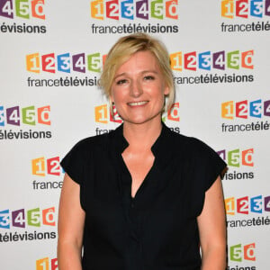 Anne-Elisabeth Lemoine lors du photocall de la présentation de la nouvelle dynamique 2017-2018 de France Télévisions. Paris, le 5 juillet 2017. © Guirec Coadic/Bestimage 