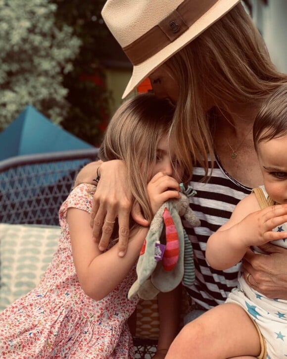 Sidonie Bonnec et ses enfants sur Instagram.