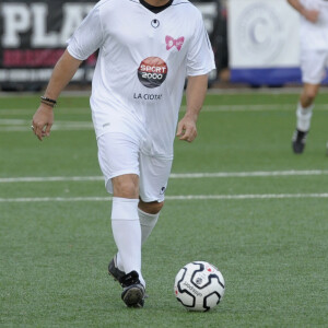 Exclusif - Le chanteur David Hallyday participe a un match de football caritatif a La Ciotat afin de venir en aide a Yanis age de 6 ans et qui souffre d'insuffisance cerebrale et musculaire. Le 24 octobre 2013. 