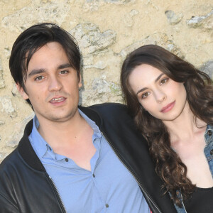 Alain Fabien Delon et Lola Aubrière - Photocall du film "Jours sauvages" lors du 14ème Festival du Film Francophone d'Angoulême. Le 28 août 2021 © Coadic Guirec / Bestimage  