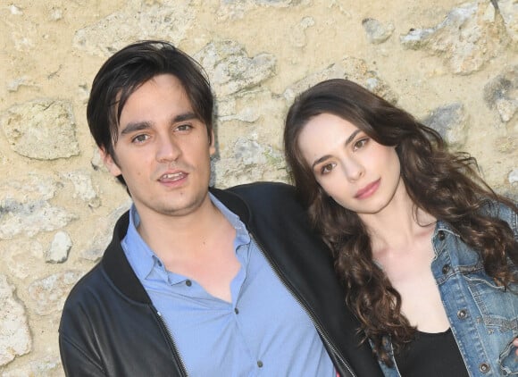 Alain Fabien Delon et Lola Aubrière - Photocall du film "Jours sauvages" lors du 14ème Festival du Film Francophone d'Angoulême. Le 28 août 2021 © Coadic Guirec / Bestimage  