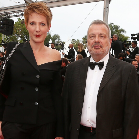 Ensemble, ils ont eu trois enfants
Natacha Polony et son mari Périco Légasse - Montée des marches du film "Sibyl" lors du 72ème Festival International du Film de Cannes.