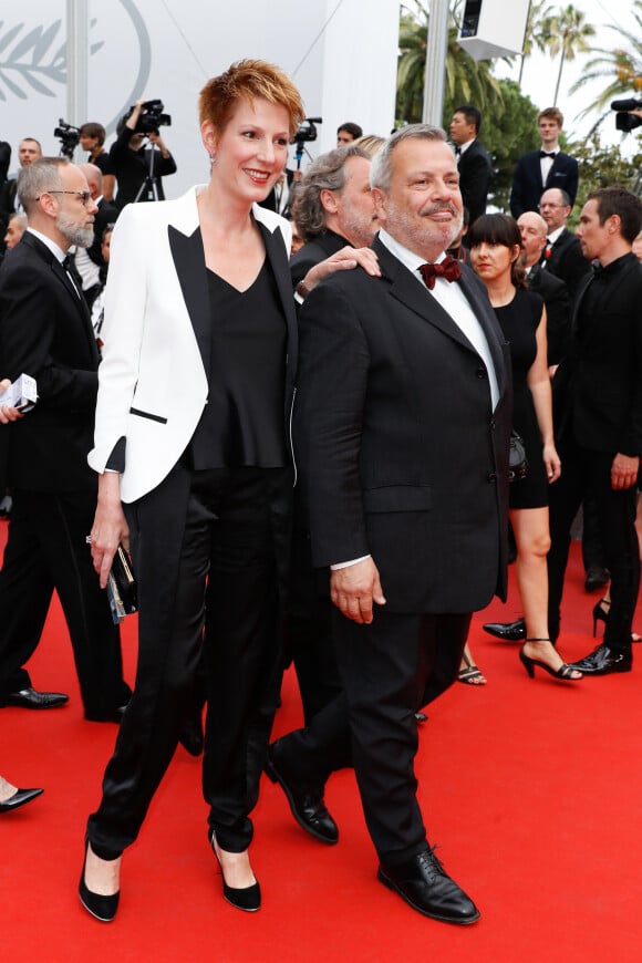 Il est candidat aux prochaines régionales d'Indre-et-Loire
Natacha Polony et son mari Perico Légasse - Montée des marches du film "L'Amant Double" lors du 70ème Festival International du Film de Cannes. Le 26 mai 2017. © Borde-Jacovides-Moreau/Bestimage 