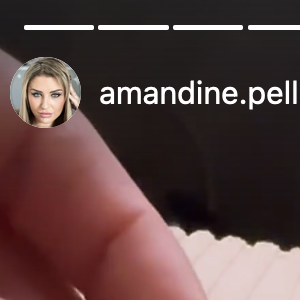 Amandine Pellissard, enceinte, annonce attendre une petite fille - Instagram