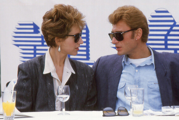Archives - Johnny Hallyday et Nathalie Baye (Cannes 1985) 