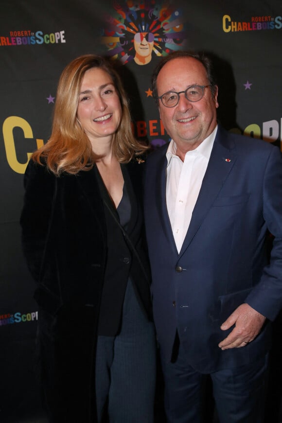 Exclusif - François Hollande et sa femme Julie Gayet - Concert de Robert Charlebois, "Robert en CharleboisScope" au Grand Rex à Paris, le 2 avril 2023. © Bertrand Rindoff / Bestimage