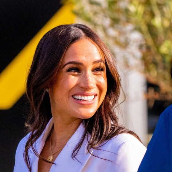 Le prince Harry et Meghan Markle assistent à une réception organisée par la ville de La Haye et le ministère néerlandais de la Défense, au Nations Home, la veille de l'ouverture des Invictus Games 2020 à Zuiderpark, La Haye, le 15 avril 2022. 