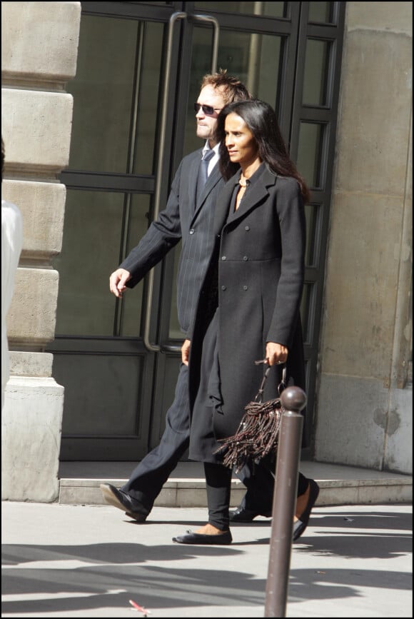 Vincent Perez et Karine Silla - Mariage de Patrick Bruel, rue de la victoire à Paris.