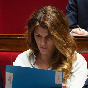 Marlène Schiappa, secrétaire d'Etat, chargée de l'Économie sociale et solidaire et de la Vie associative - Séance de questions au gouvernement à l'Assemblée Nationale à Paris le 11 avril 2023. © Lionel Urman / Panoramic / Bestimage