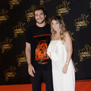 Amir Haddad et sa femme Lital (enceinte) - 20ème cérémonie des NRJ Music Awards au Palais des Festivals à Cannes. Le 10 novembre 2018 © Christophe Aubert via Bestimage 