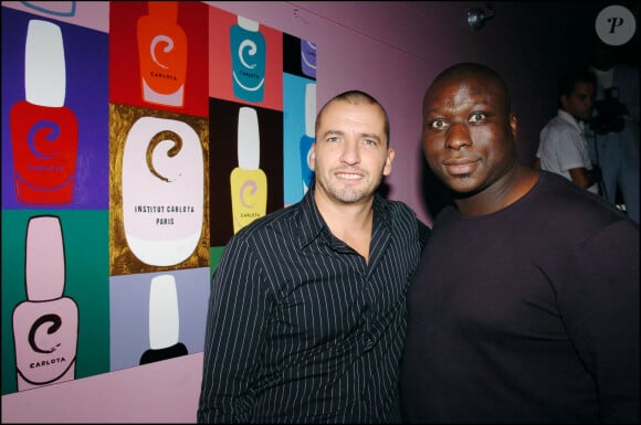 L'humoriste Maxime et Mouss Diouf en 2004