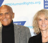 Et on espère que tous réussiront à poursuivre son combat.
Rétro - Décès de Harry Belafonte - Harry Belafonte à la soirée 'RFK Human Rights Ripple Of Hope Awards' à New York, le 6 décembre 2016 