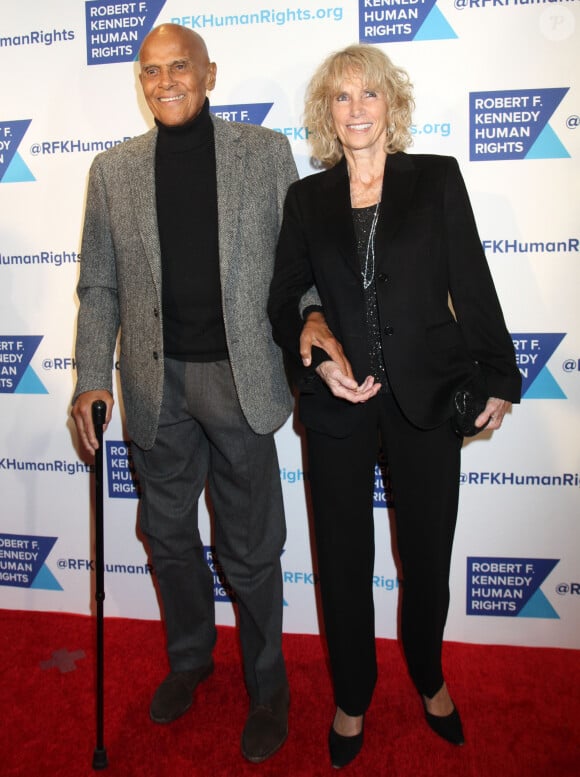 Et on espère que tous réussiront à poursuivre son combat.
Rétro - Décès de Harry Belafonte - Harry Belafonte à la soirée 'RFK Human Rights Ripple Of Hope Awards' à New York, le 6 décembre 2016 