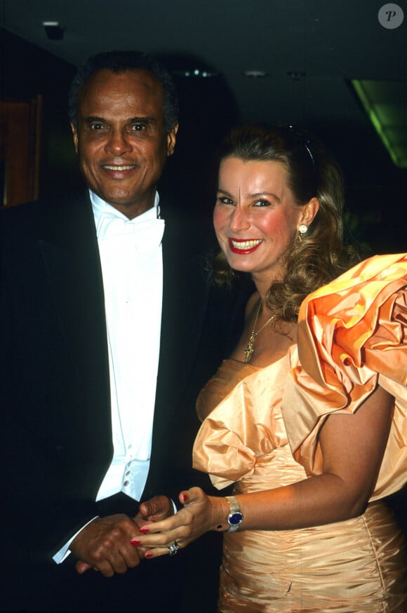 Harry Belafonte avec la comtesse Eva Walderdorff.