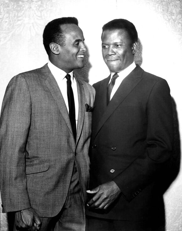 Décès de Harry Belafonte et Sidney Poitier, premier comédien noir à avoir remporté l'Oscar du meilleur acteur