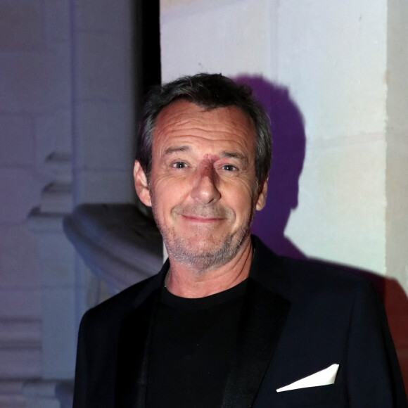 Exclusif - Jean-Luc Reichmann - Backstage de l'enregistrement de l'émission "La chanson challenge" au Château de Chambord, qui sera diffusée le 26 juin sur TF1 Après le succès de la première édition, " LA CHANSON CHALLENGE " revient sur TF1 pour une soirée inédite et exceptionnelle, produite par DMLS TV, le samedi 26 juin à 21h05. " LA CHANSON CHALLENGE " est une émission au cours de laquelle de nombreux artistes vont se lancer un challenge : chanter une chanson très éloignée de leur univers habituel. © Gaffiot-Moreau / Bestimage