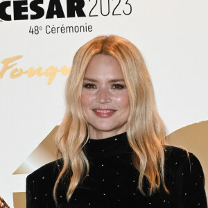 Aujourd'hui, chacune d'elle a néanmoins refait sa vie.
Virginie Efira - Photocall au Fouquet's après la 48ème cérémonie des César à Paris © Coadic Guirec / Bestimage