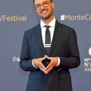 Jarry lors du photocall de la cérémonie des Nymphes d'Or du 60ème festival de télévision de Monte Carlo au Grimaldi Forum à Monaco le 22 juin 2021.Cette année, beaucoup de lauréats seront présents en hologramme à cause des restrictions sanitaires © Bruno Bebert / Bestimage 