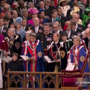 Louis de Galles n'a pu s'empêcher de bailler.