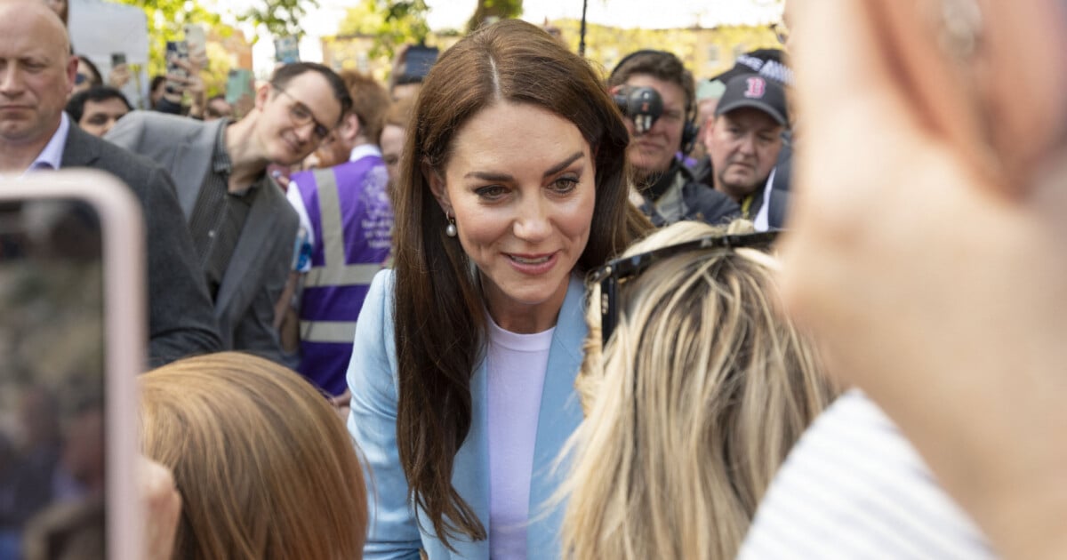 Zdjęcia Kate Middleton trzymającej włosy, ochrona natychmiast interweniuje!