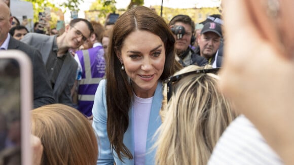 PHOTOS Kate Middleton agrippée par les cheveux, la sécurité intervient immédiatement !