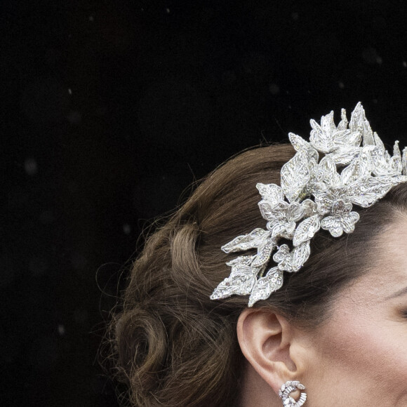 Le prince William, prince de Galles, et Catherine (Kate) Middleton, princesse de Galles - La famille royale britannique salue la foule sur le balcon du palais de Buckingham lors de la cérémonie de couronnement du roi d'Angleterre à Londres le 5 mai 2023.