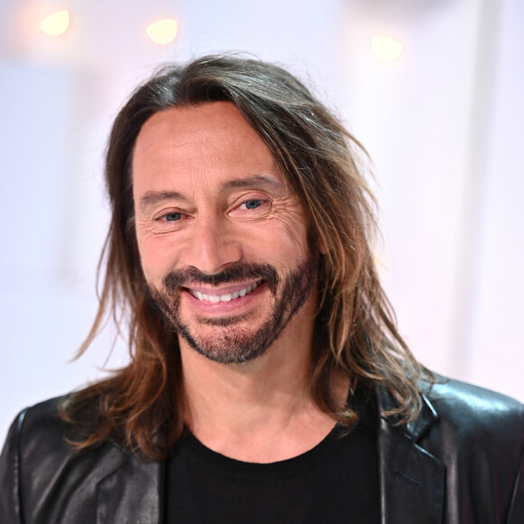 Ils ont officialisé en 2019
Exclusif - Bob Sinclar - Enregistrement de l'émission "Vivement Dimanche prochain", présentée par M.Drucker et diffusée le 3 octobre © Guillaume Gaffiot / Bestimage 