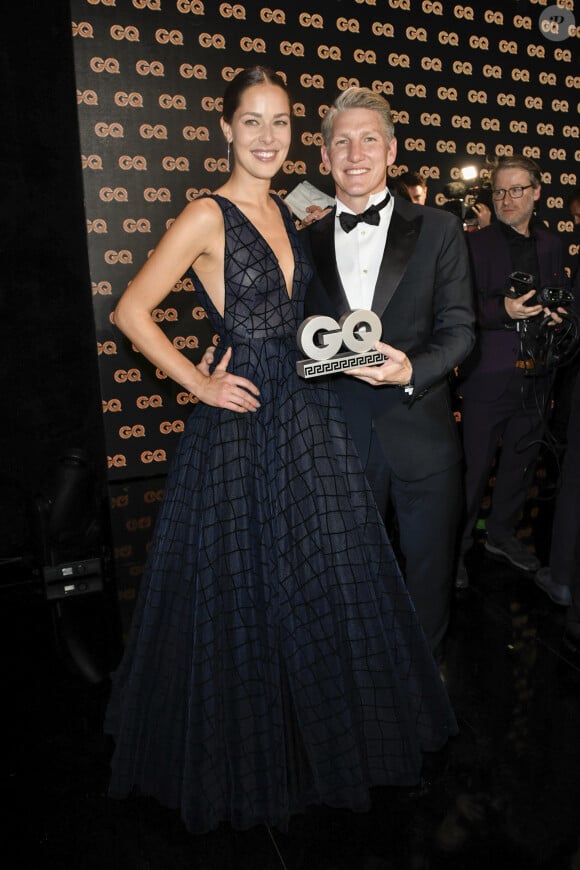 Bastian Schweinsteiger et sa femme Ana Ivanovic à la soirée des "GQ Men Awards 2018" à Berlin, le 8 novembre 2018.