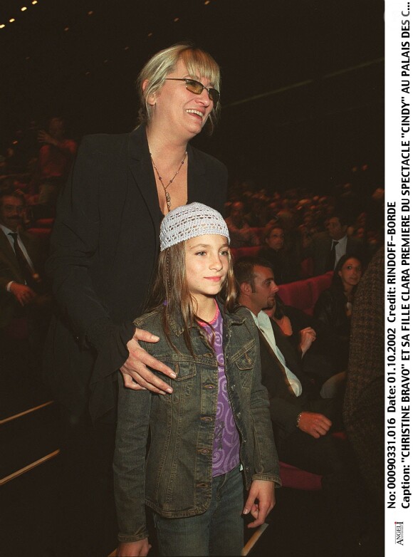Christine Bravo et sa fille Clara en 2002