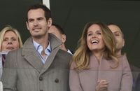 PHOTOS Andy Murray : Mariage à l'écossaise et en kilt avec Kim Sears, triomphante dans sa robe constellée de perles