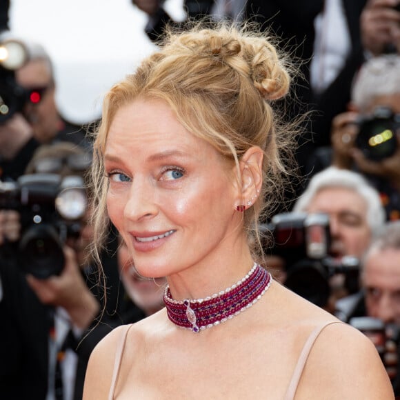 Uma Thurman était l'une des invitées surprises du Festival de Cannes pour la cérémonie d'ouverture.
Uma Thurman - Montée des marches du film " Jeanne du Barry " pour la cérémonie d'ouverture du 76ème Festival International du Film de Cannes, au Palais des Festivals à Cannes. © Jacovides-Moreau / Bestimage 