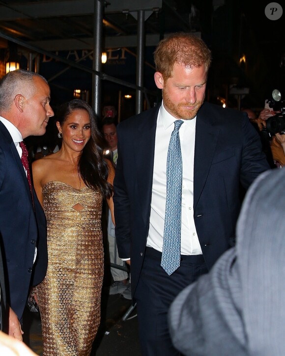 Le prince Harry, duc de Sussex et Meghan Markle, duchesse de Sussex, et sa mère Doria Ragland, à la sortie de la cérémonie des "Women of Vision Awards" au Ziegfeld Theatre à New York, le 16 mai 2023.