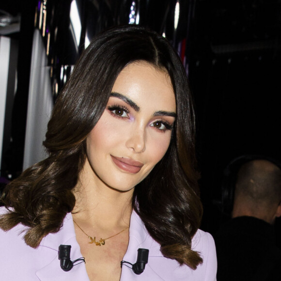 Exclusif - Nabilla Benattia-Vergara - Enregistrement de l'émission "Clique" présentée par M. Achour sur Canal Plus à Issy-les-Moulineaux le 31 janvier 2020. © Jack Tribeca/Bestimage 