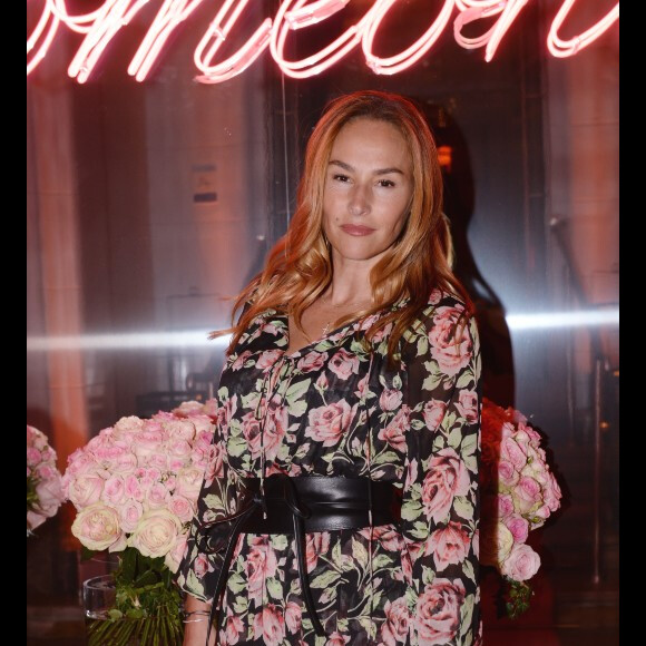 Exclusif - Exclusif - Vanessa Demouy Soirée Lancôme pour célébrer la nouvelle communication du parfum Iconique "La Vie est Belle" à l'hôtel Mona Bismarck à Paris le 12 septembre 2018. Le bonheur est encore plus vrai lorsqu'il est partagé makesomeonehappy. Les invités ont vécu une soirée faite d'expériences - machine à bulles parfumées La Vie est Belle ; balançoire cascade ; Happiness Store pour partager du bonheur et transformer les petites attentions ordinaires en moments extraordinaires ; personnalisation de son parfum... - et où après un Showcase de l'auteure – compositrice – interprète Angèle, le DJ Jean Tonique a enflammé le dancefloor. © Rachid Bellak / Bestimage 